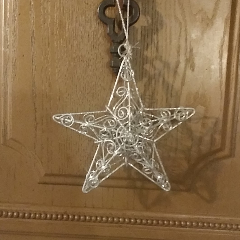 Christmas tree star